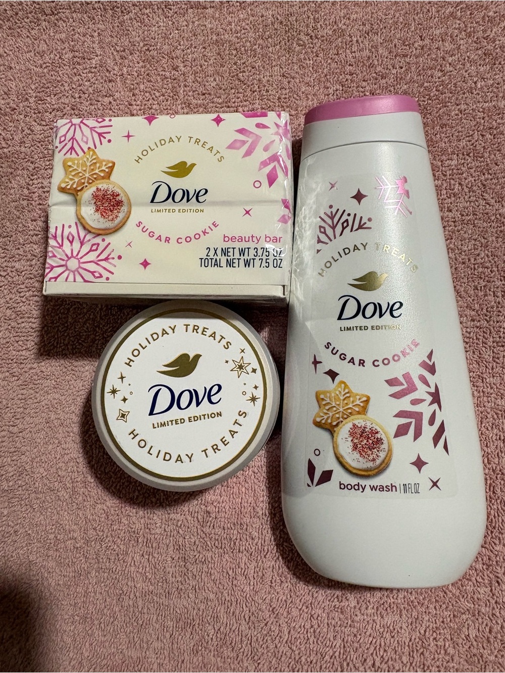Dove Holiday Treats Sugar Cookie Body Wash - White with Pink Accents